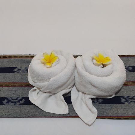 Bata Merah Homestay バニュワンギ エクステリア 写真