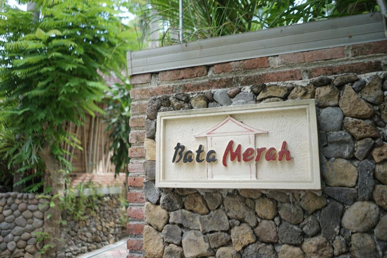 Bata Merah Homestay バニュワンギ エクステリア 写真