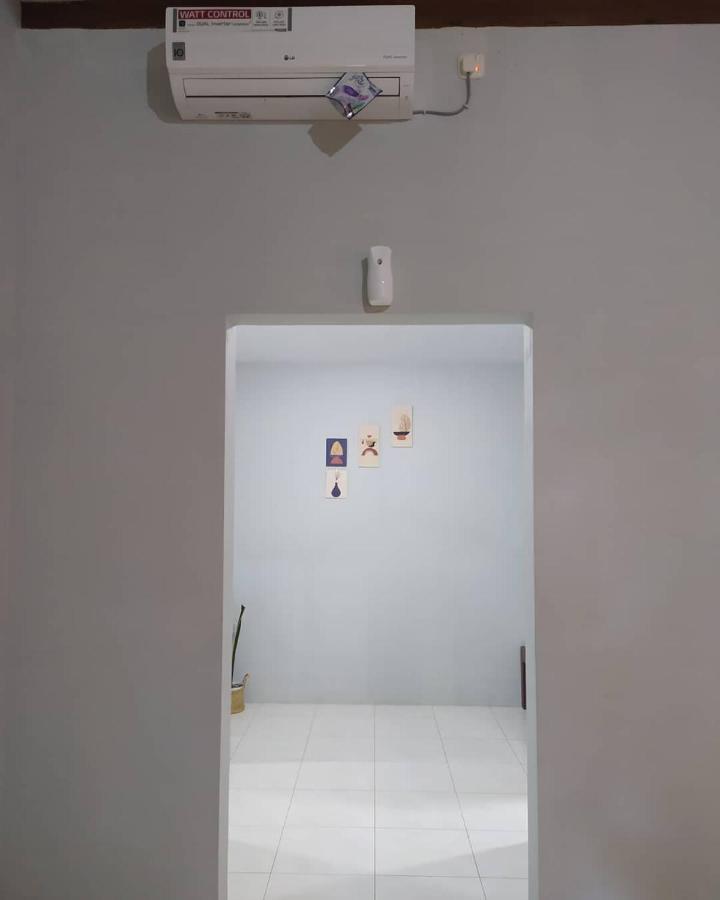 Bata Merah Homestay バニュワンギ エクステリア 写真