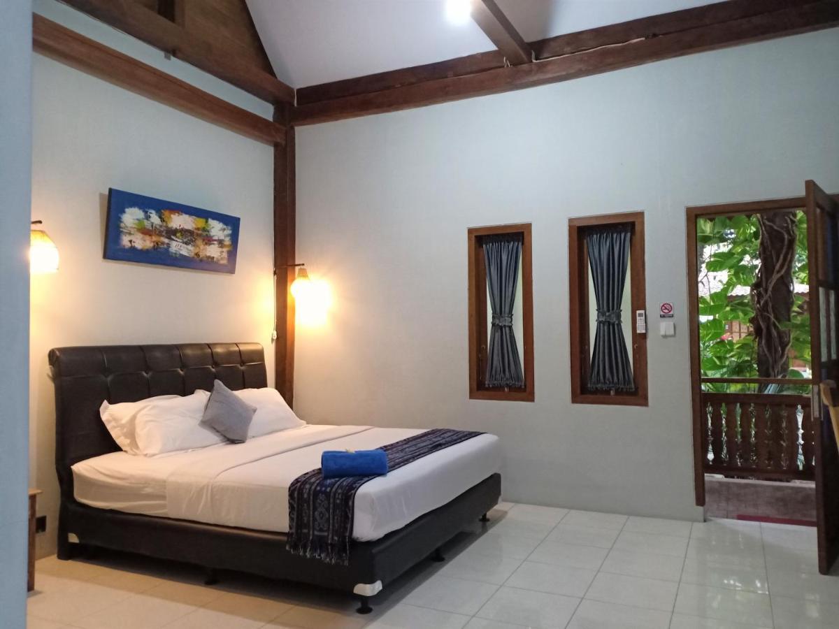 Bata Merah Homestay バニュワンギ エクステリア 写真